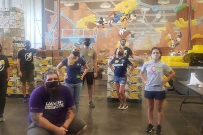 What Volunteering at a Food Bank Teaches You About Effective Teamwork