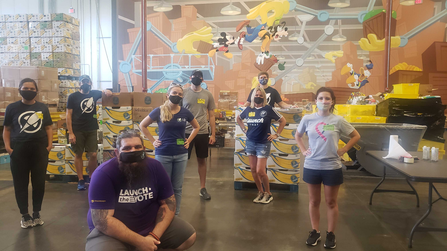 What Volunteering at a Food Bank Teaches You About Effective Teamwork